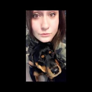 Meet your Posher, Leanne